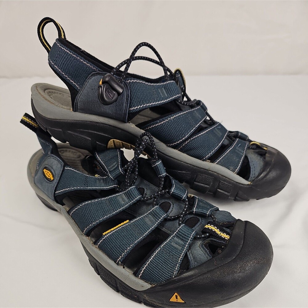 KEEN Newport H2 Men 9.5 Gray Yellow Water Hiking Sandals 1008399